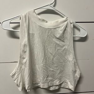 Lululemon size 4 white sleeveless cropped tank